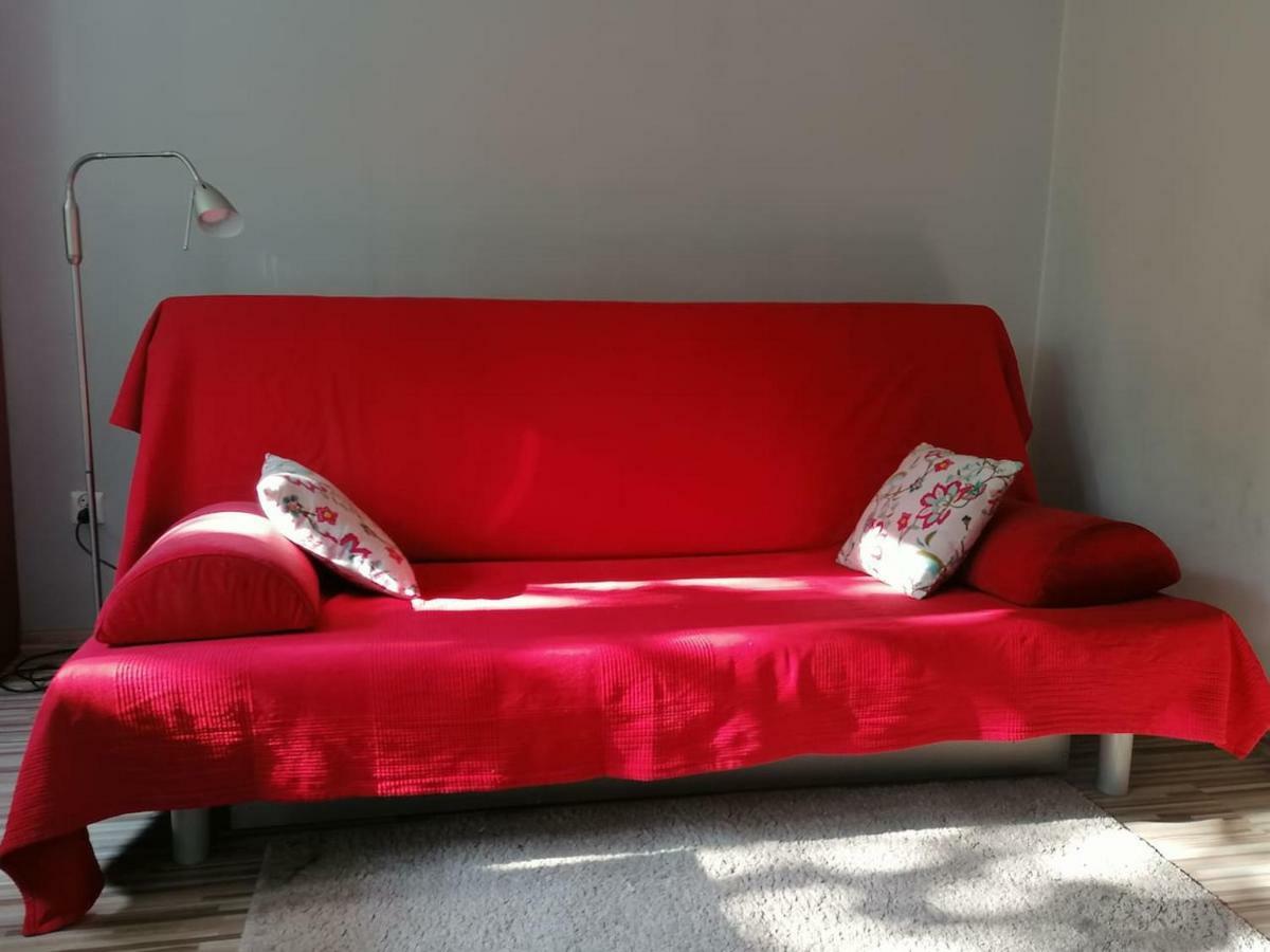 Apartament Sunny And Lovely Apartment. Near Chopin Airport! *