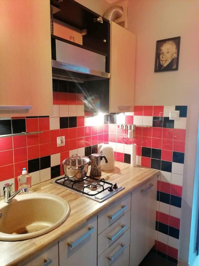 Sunny And Lovely Apartment. Near Chopin Airport! Apartament